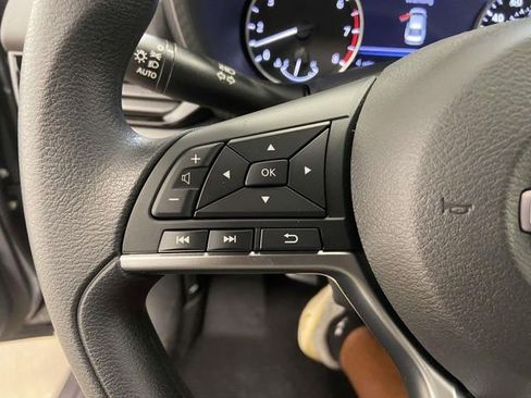 New 2025 Nissan Sentra SV image 19