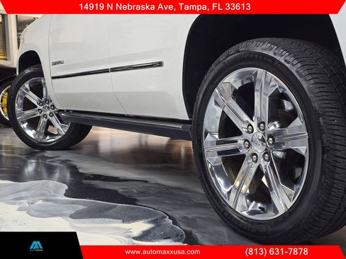 Used 2017 GMC Yukon Denali w/ Open Road Package AWD/4WD image 4