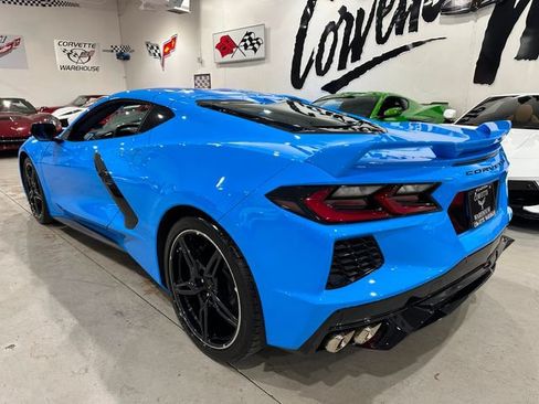 Used 2023 Chevrolet Corvette Stingray Premium Cpe w/ Z51 Performance Package RWD image 25