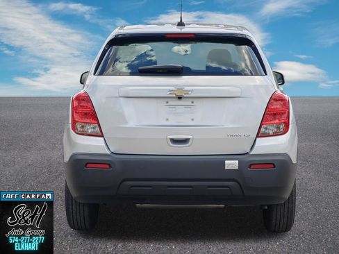 Used 2016 Chevrolet Trax LS FWD image 15
