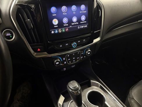 Used 2020 Chevrolet Traverse LT w/ LT Premium Package image 20