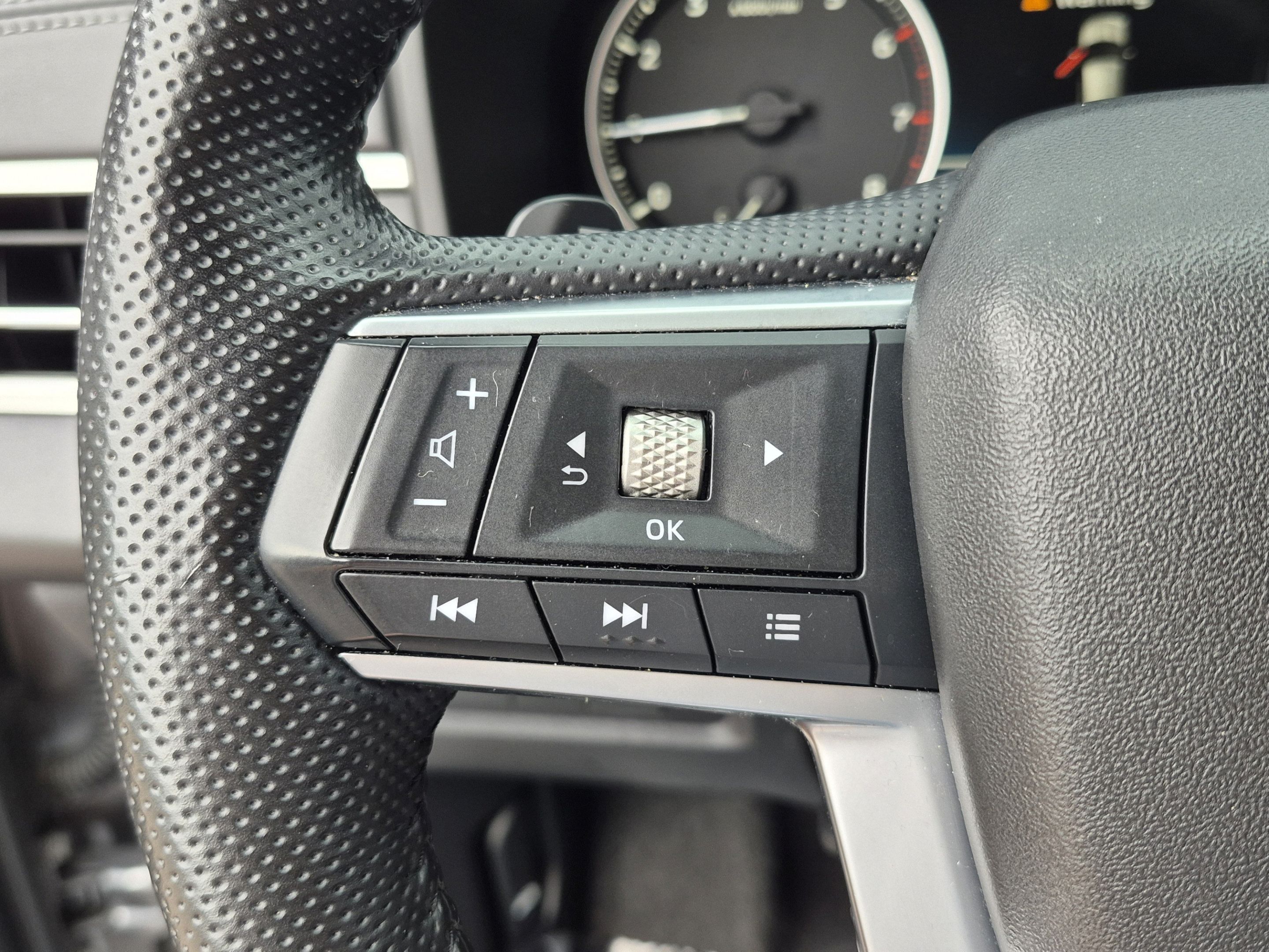 Used 2022 Mitsubishi Outlander SE FWD image 28