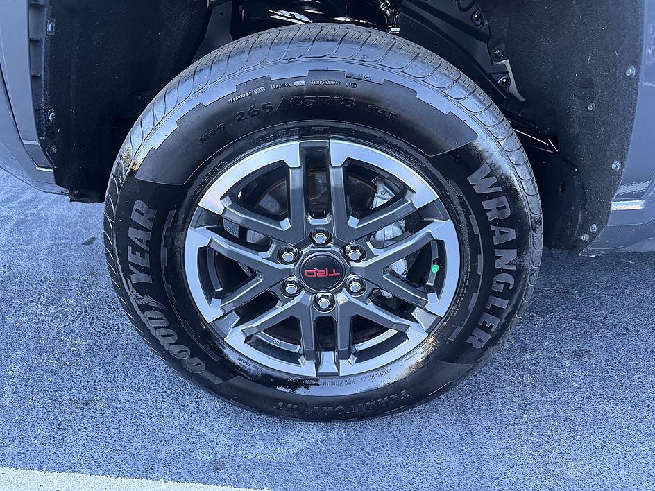 Certified 2025 Toyota Tacoma SR AWD/4WD image 52
