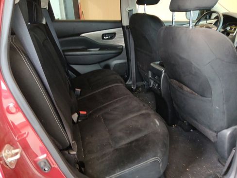 Used 2018 Nissan Murano SV image 21