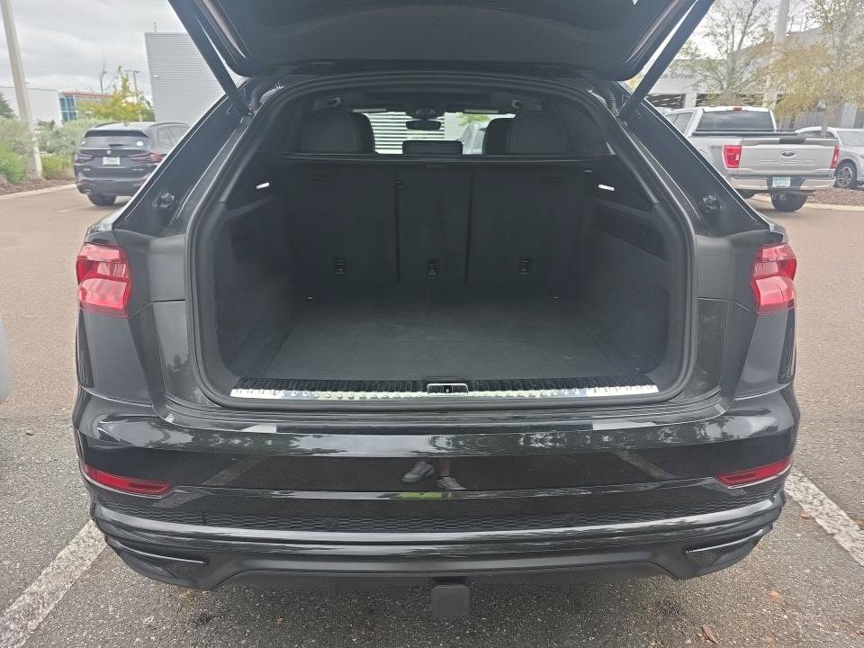 Used 2023 Audi Q8 Premium Plus w/ Premium Plus Package AWD/4WD image 11