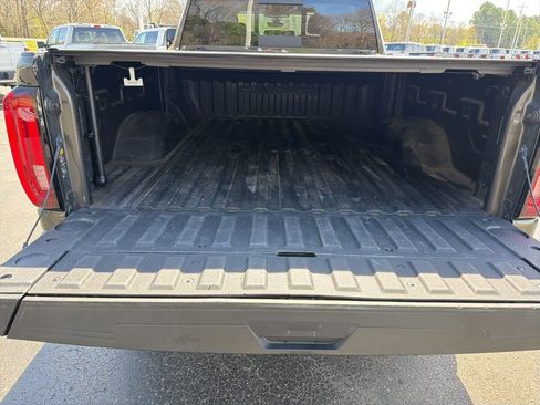 Used 2023 GMC Sierra 2500 Denali w/ Denali Ultimate Package AWD/4WD image 11