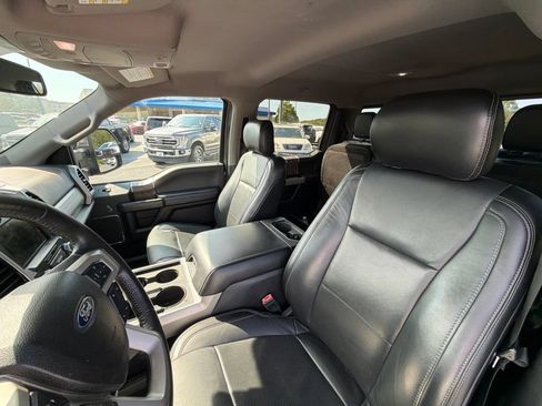 Used 2019 Ford F350 Lariat w/ Tow Technology Bundle AWD/4WD image 10