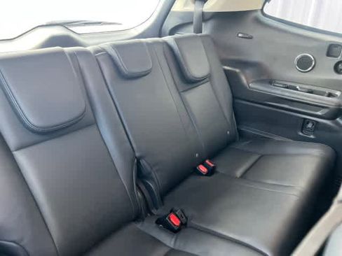 Used 2022 Subaru Ascent Limited w/ Technology Package AWD/4WD image 25