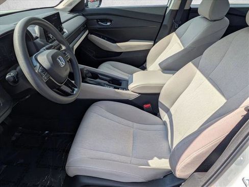 Used 2023 Honda Accord EX image 15