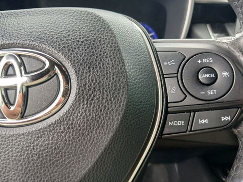 Used 2020 Toyota Corolla XSE image 62