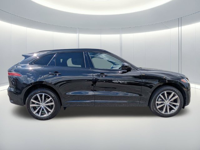 New 2026 Jaguar F-PACE R-Dynamic S AWD/4WD image 7