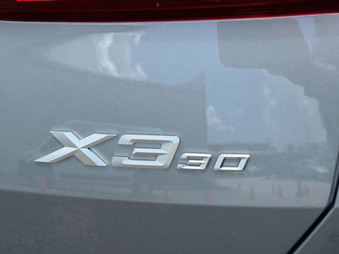 New 2026 BMW X3 xDrive30i w/ Convenience Package AWD/4WD image 11