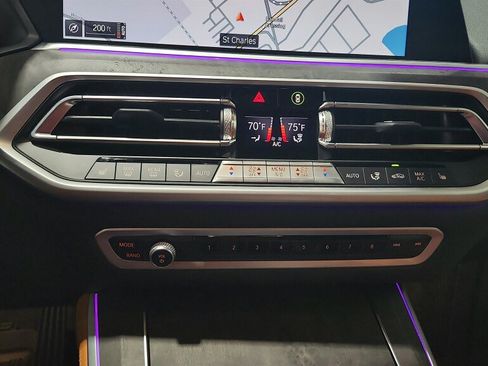 Used 2022 BMW X5 xDrive40i w/ Executive Package AWD/4WD image 37