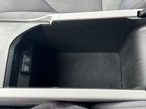 Used 2023 Toyota Camry LE image 27