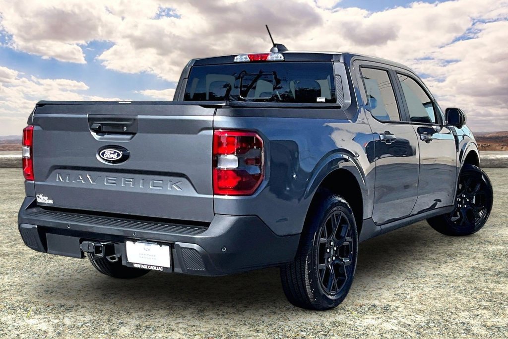 Used 2026 Ford Maverick Lariat w/ Black Appearance Package AWD/4WD image 5