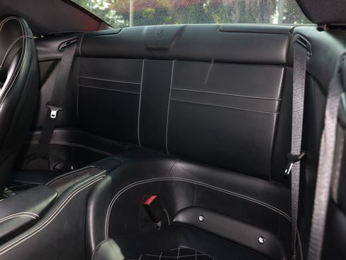 Used 2015 Ferrari California T RWD image 15