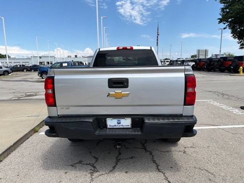 Used 2017 Chevrolet Silverado 1500 W/T AWD/4WD image 4