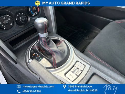 Used 2013 Scion FR-S RWD image 24