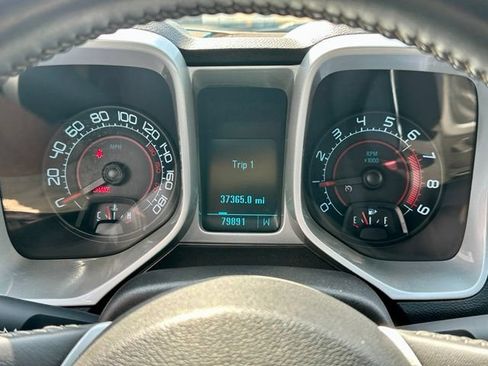 Used 2010 Chevrolet Camaro SS RWD image 31