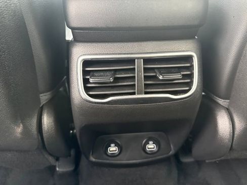 Certified 2022 Hyundai Santa Fe SEL w/ Convenience + Premium Package image 21