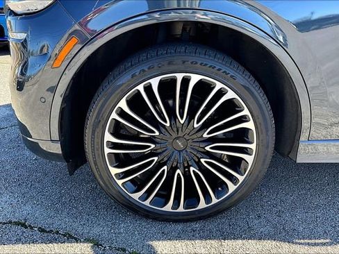 Used 2021 Lincoln Aviator Black Label w/ Dynamic Handling Package image 29
