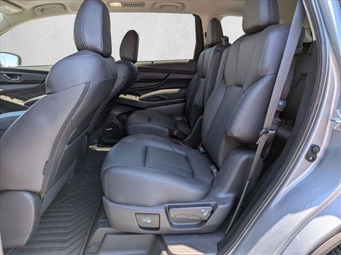 Certified 2025 Subaru Ascent Bronze Edition AWD/4WD image 19