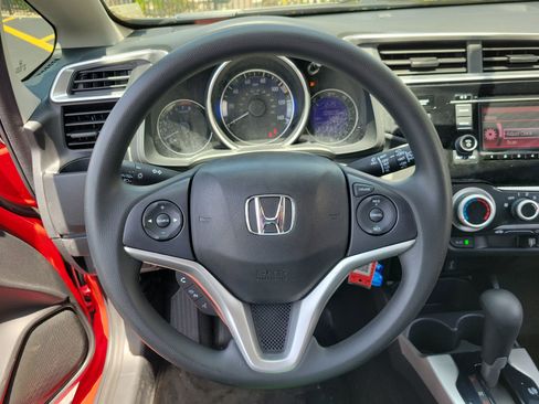 Used 2020 Honda Fit LX image 30