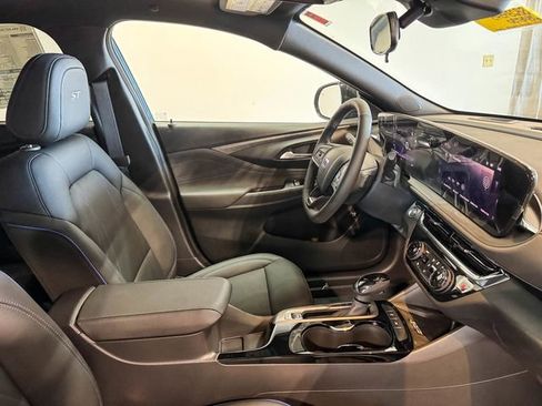 New 2025 Buick Envista Sport Touring w/ Convenience I Package image 23