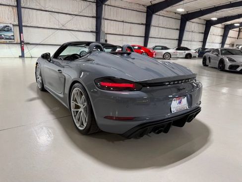 Used 2023 Porsche 718 Boxster Spyder RWD image 77