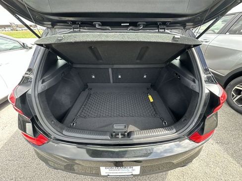 Used 2018 Hyundai Elantra GT Sport FWD image 22