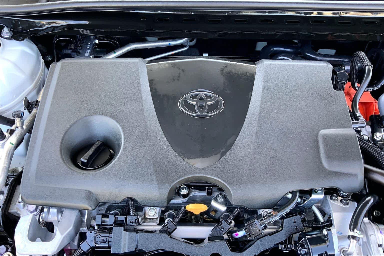 Used 2026 Toyota Camry LE FWD image 32