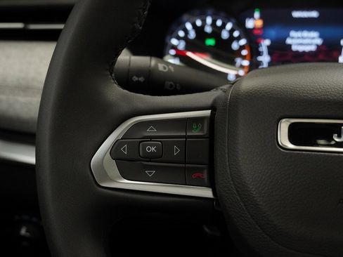 Certified 2023 Jeep Compass Latitude w/ Sun and Sound Group image 35