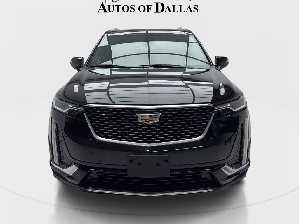 Used 2025 Cadillac XT6 Premium Luxury AWD/4WD image 4