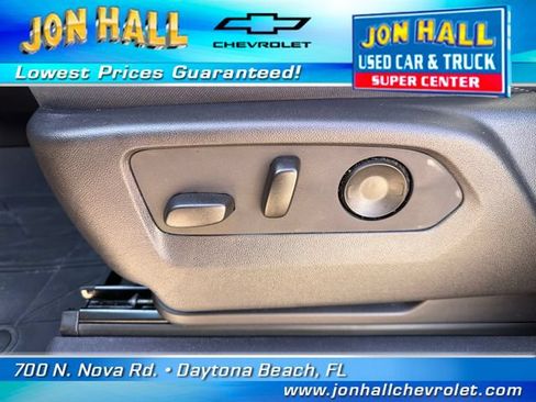 Used 2023 Chevrolet Silverado 1500 LT RWD image 16