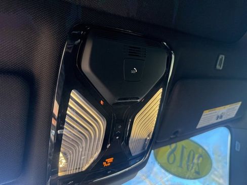 Used 2018 BMW 530i xDrive image 37