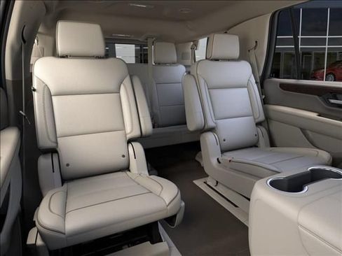 New 2026 GMC Yukon Denali RWD image 17