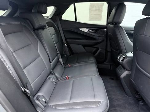 Used 2024 Chevrolet Blazer EV LT AWD/4WD image 19