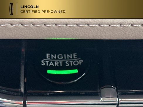 Certified 2021 Lincoln Nautilus Reserve w/ Cargo Utility Package AWD/4WD image 31