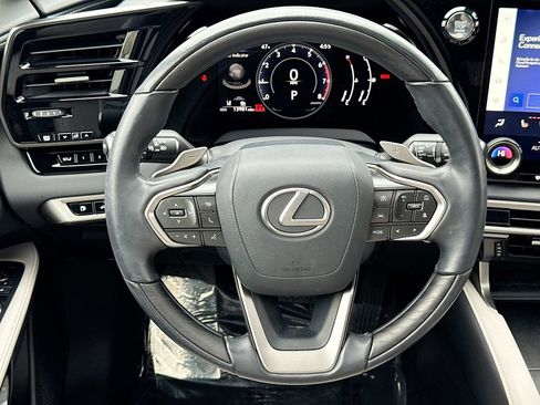 Used 2024 Lexus RX 350 Premium image 24