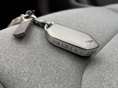 Used 2025 Kia K4 FWD image 21