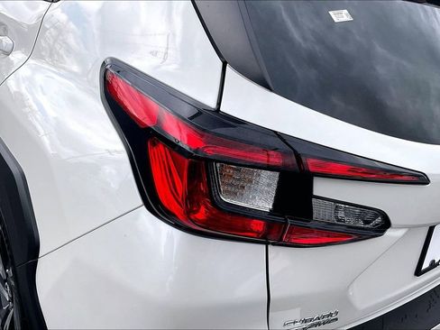 Certified 2024 Subaru Crosstrek 2.0i Premium AWD/4WD image 33