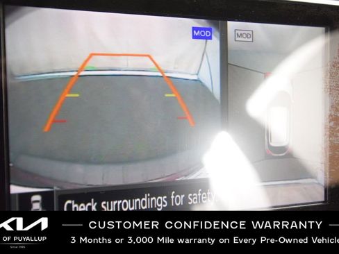 Used 2020 Nissan Kicks SR w/ Exterior Package image 23