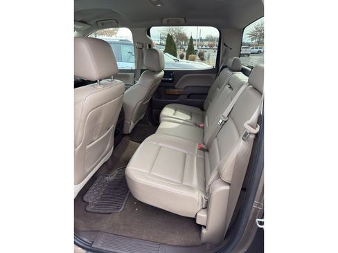 Used 2014 GMC Sierra 1500 SLT w/ SLT Crew Cab Value Package image 8