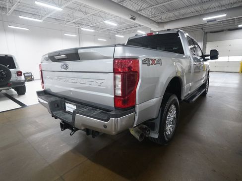 Used 2021 Ford F350 XLT w/ XLT Premium Package image 33
