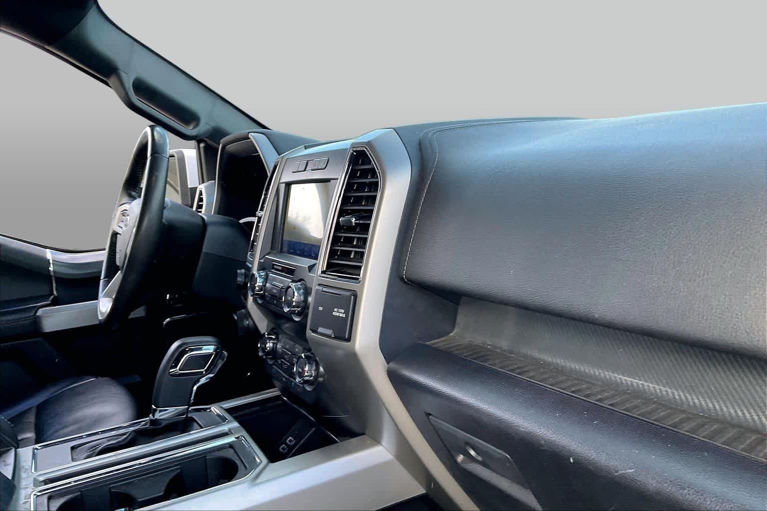Used 2019 Ford F150 Lariat AWD/4WD image 19