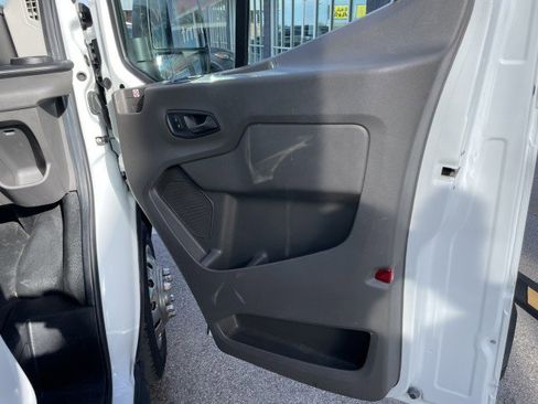Used 2020 Ford Transit 350 image 19