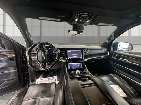 Used 2023 Jeep Grand Wagoneer Series II image 26