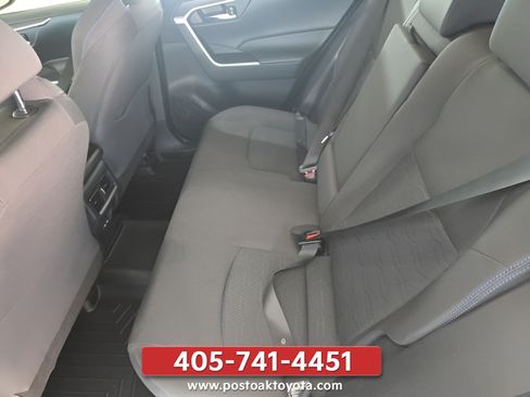 Used 2023 Toyota RAV4 SE AWD/4WD image 22