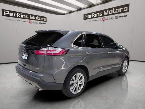Used 2024 Ford Edge Titanium AWD/4WD image 9