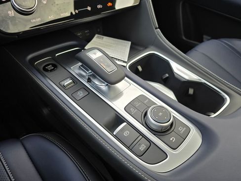 New 2026 INFINITI QX60 Sport image 34